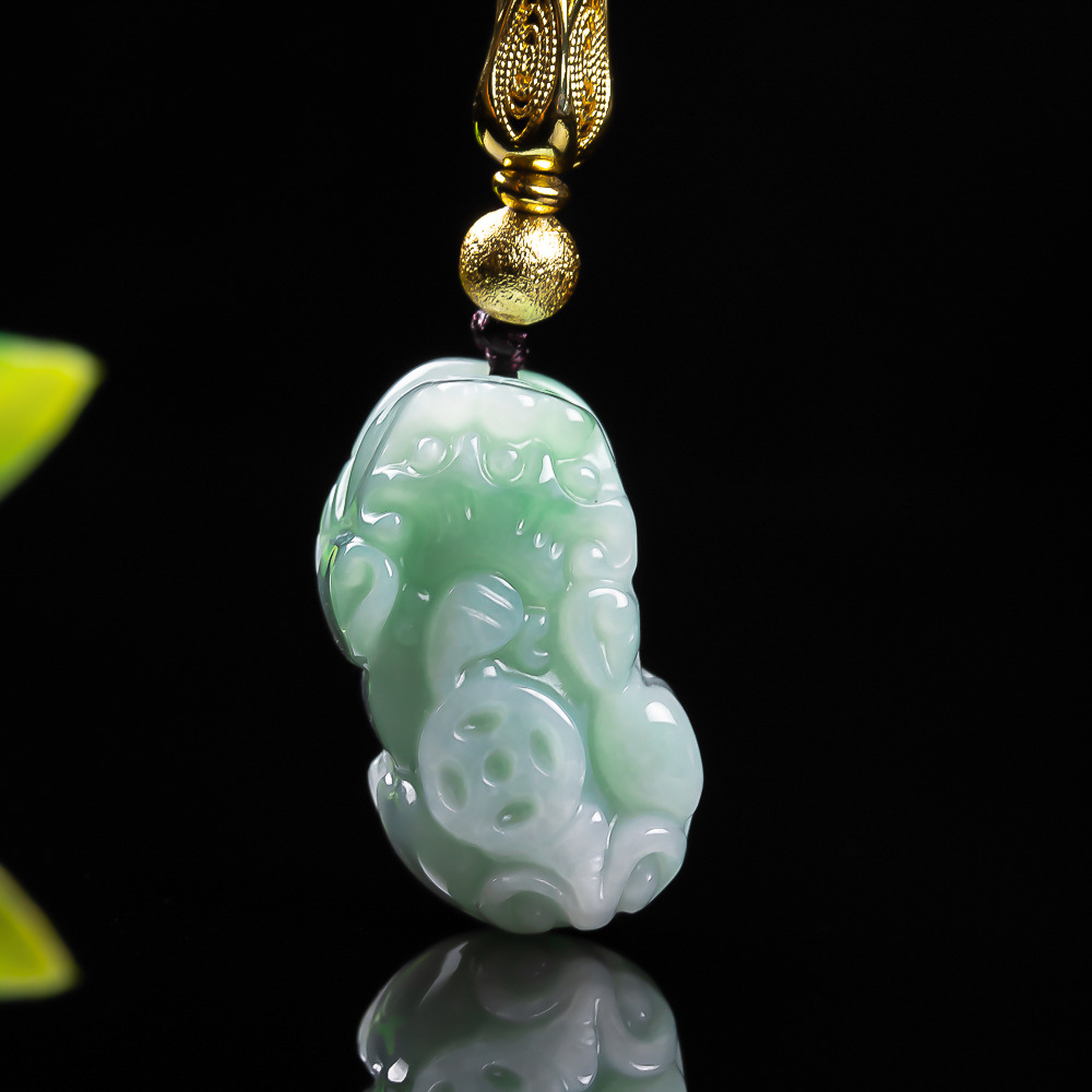 Natural Burmese A Emerald Pea  - Necklaces 评论和价格